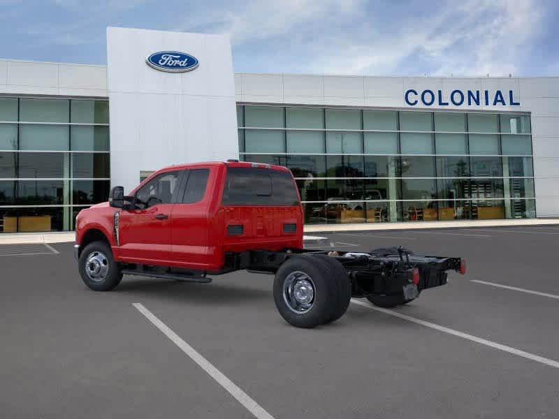 2025 Ford Super Duty F-350 DRW Plymouth MA