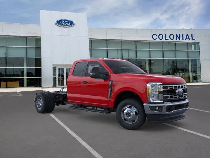 2025 Ford Super Duty F-350 DRW Plymouth MA