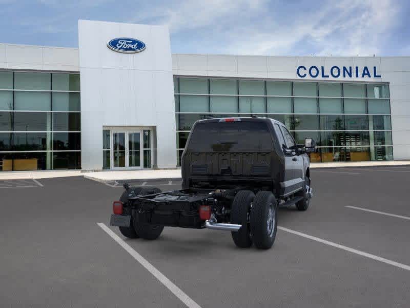 2025 Ford Super Duty F-350 DRW Plymouth MA