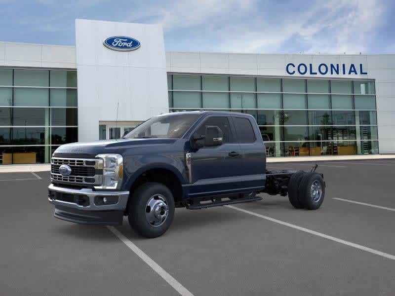 2025 Ford Super Duty F-350 DRW Plymouth MA