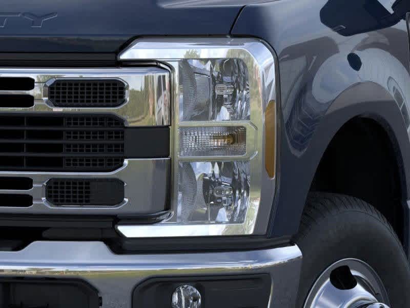 2025 Ford Super Duty F-350 DRW Plymouth MA