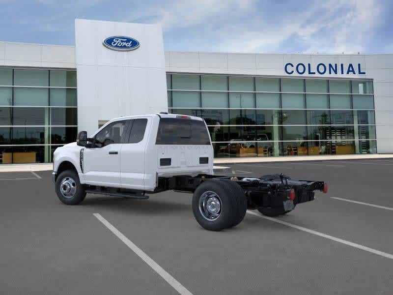 2025 Ford Super Duty F-350 DRW Plymouth MA