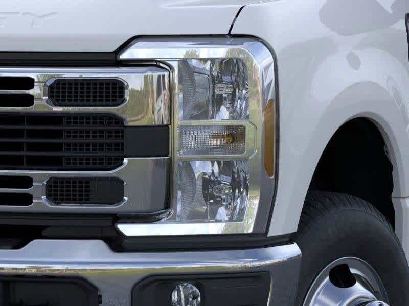 2025 Ford Super Duty F-350 DRW Plymouth MA