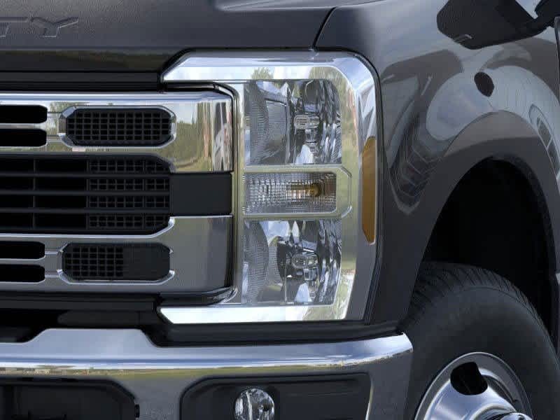 2025 Ford Super Duty F-350 DRW Plymouth MA