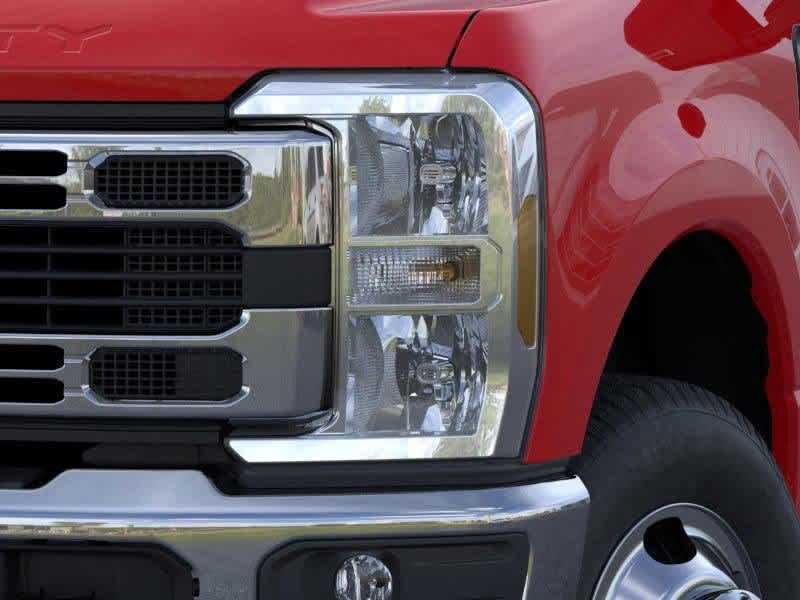 2025 Ford Super Duty F-350 DRW Plymouth MA