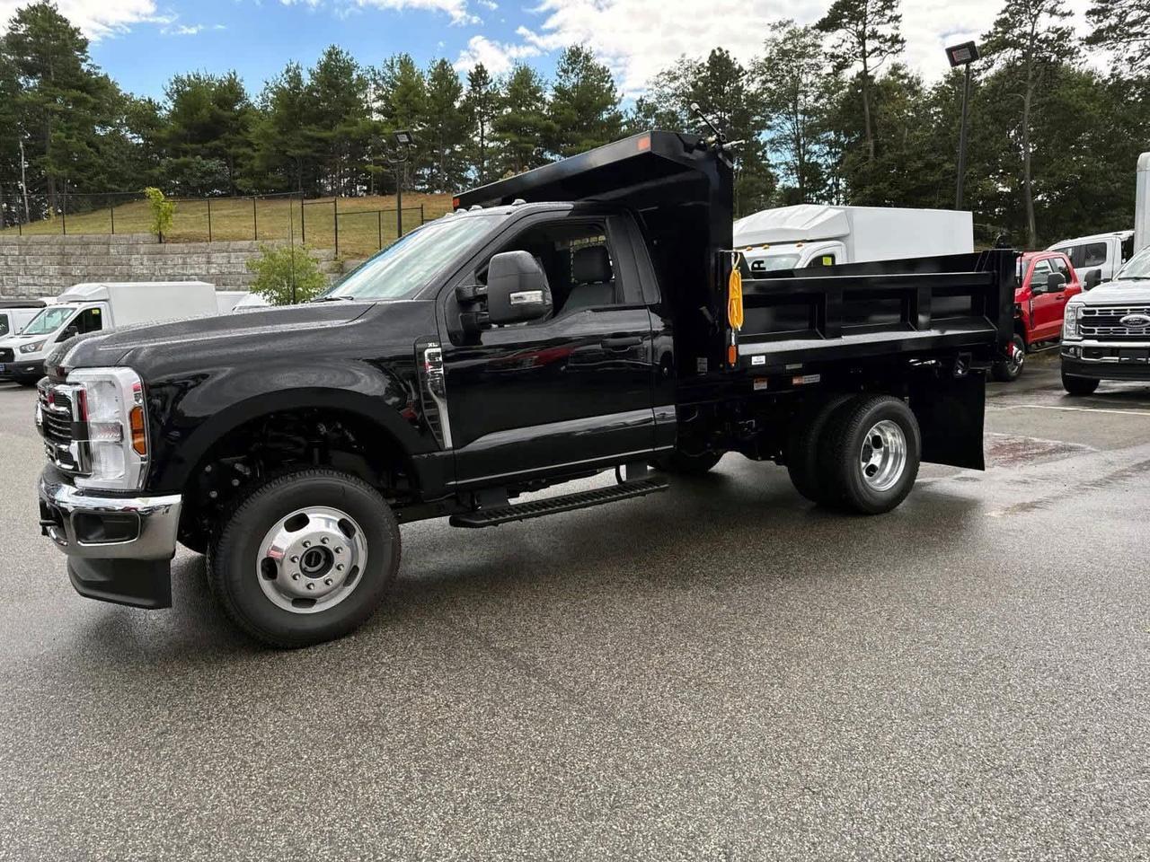2025 Ford Super Duty F-350 DRW Plymouth MA