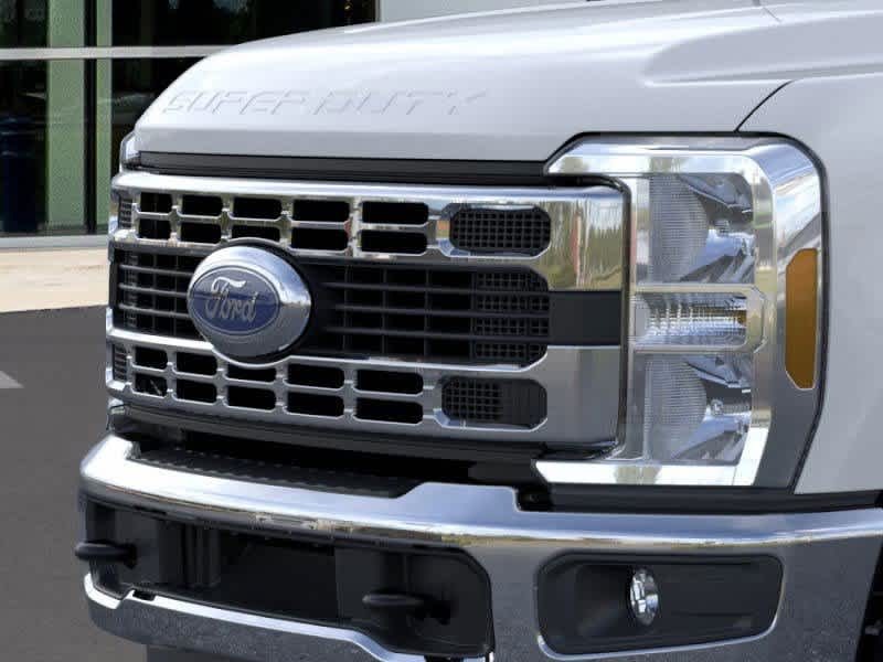2025 Ford Super Duty F-350 DRW Plymouth MA