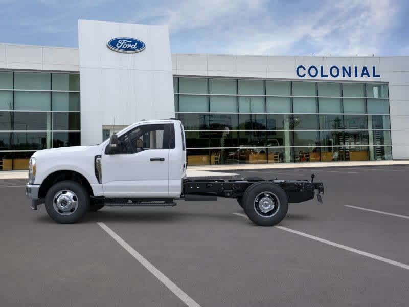 2025 Ford Super Duty F-350 DRW Plymouth MA