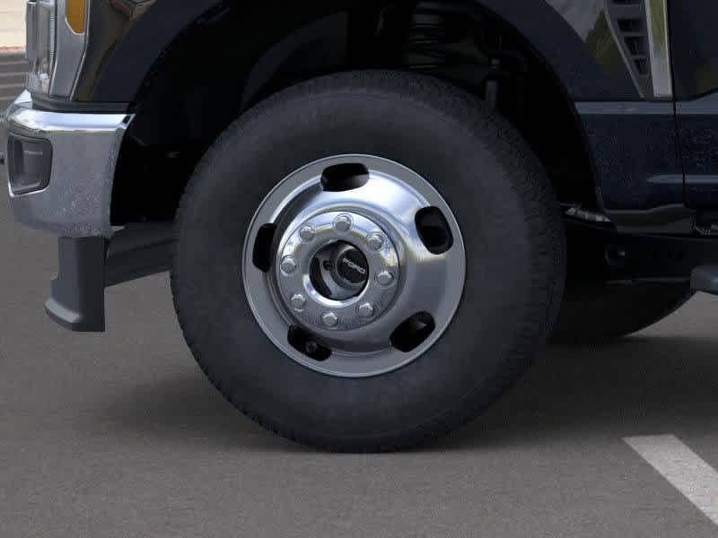 2025 Ford Super Duty F-350 DRW Plymouth MA
