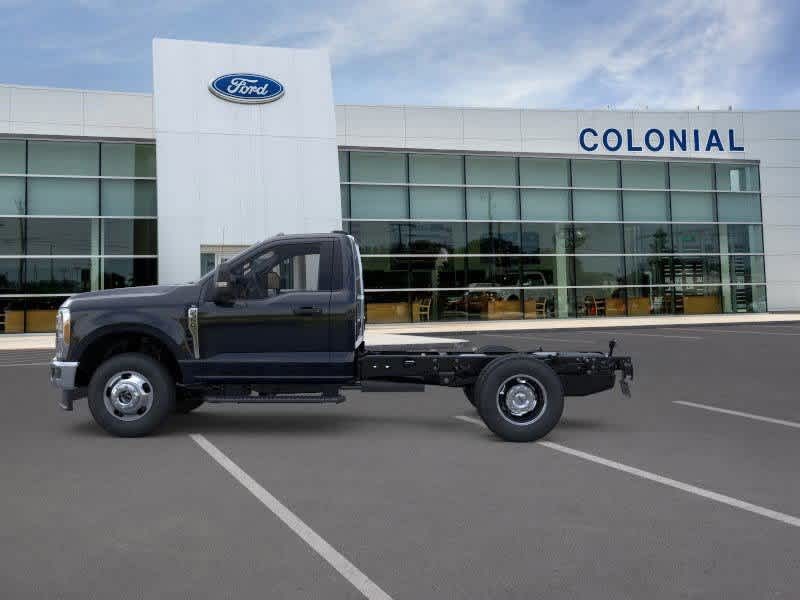 2025 Ford Super Duty F-350 DRW Plymouth MA