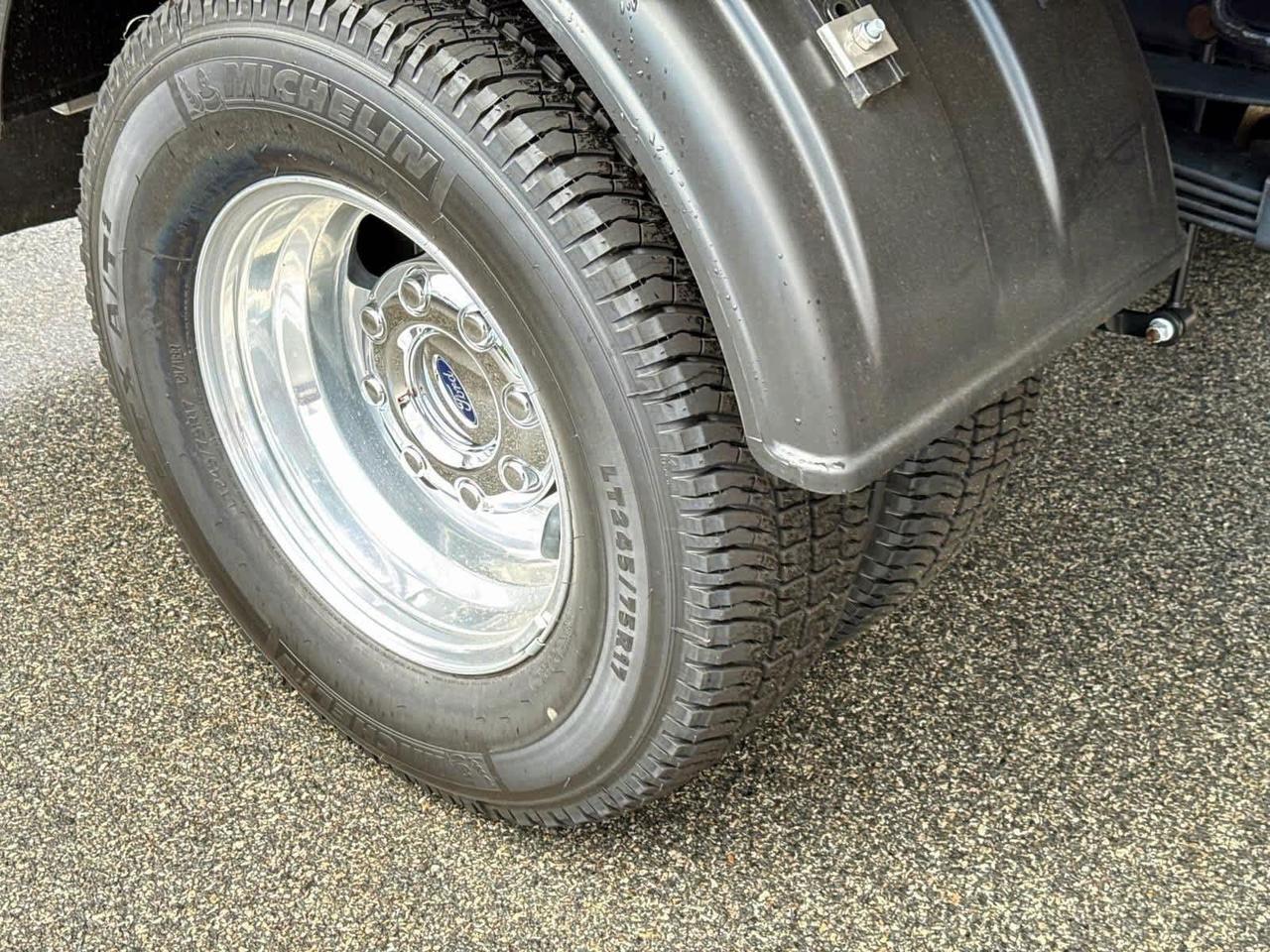2025 Ford Super Duty F-350 DRW Plymouth MA