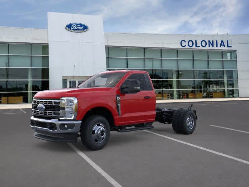 2025 Ford Super Duty F-350 DRW Plymouth MA