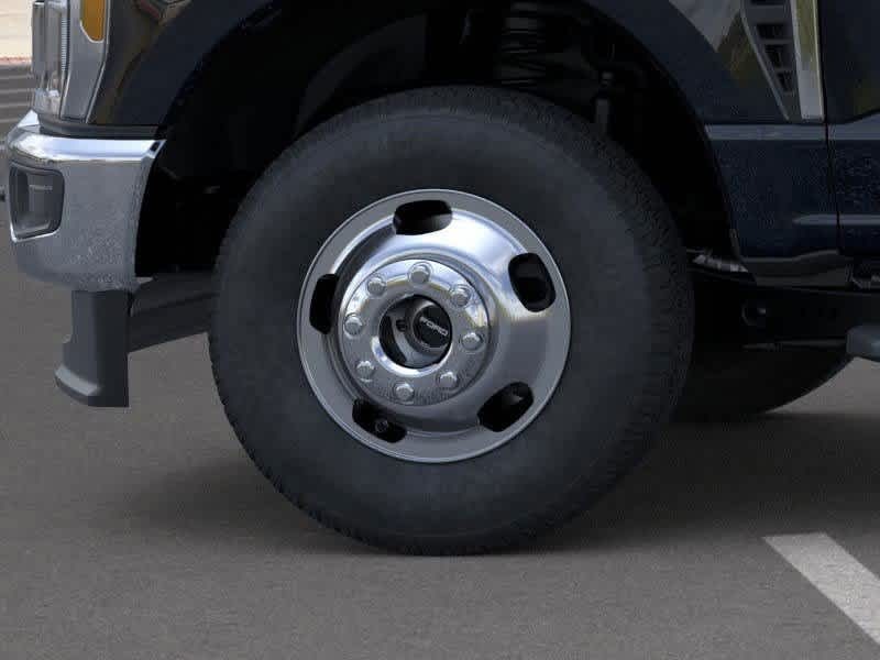 2025 Ford Super Duty F-350 DRW Plymouth MA