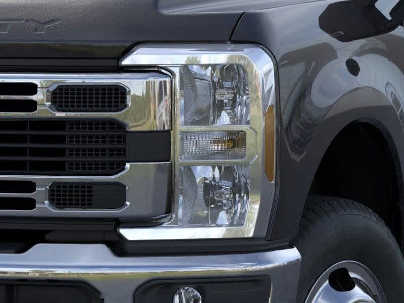 2025 Ford Super Duty F-350 DRW Plymouth MA