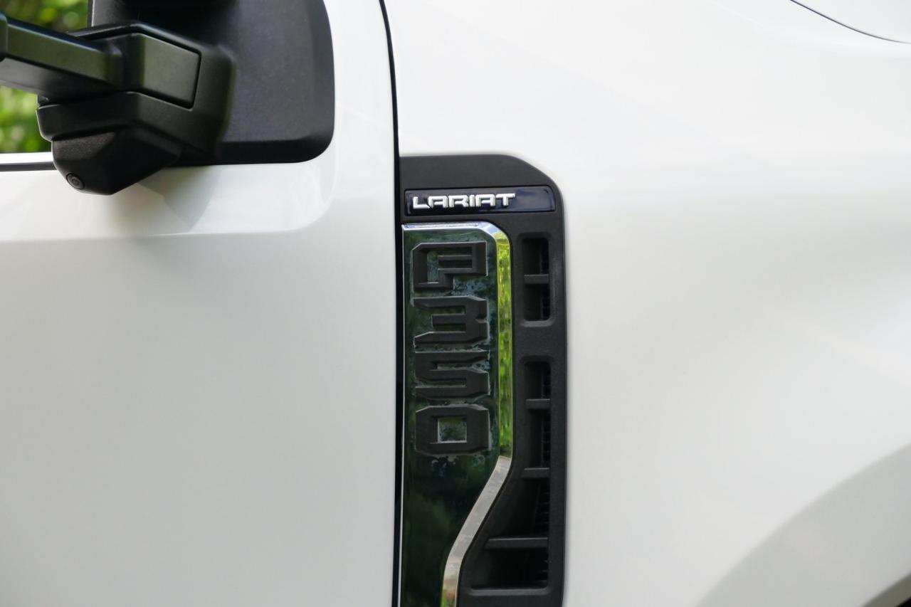 2025 Ford Super Duty F-350 LARIAT 4X4 / High Output Diesel / Pro Power Onboard! Lincolnton NC