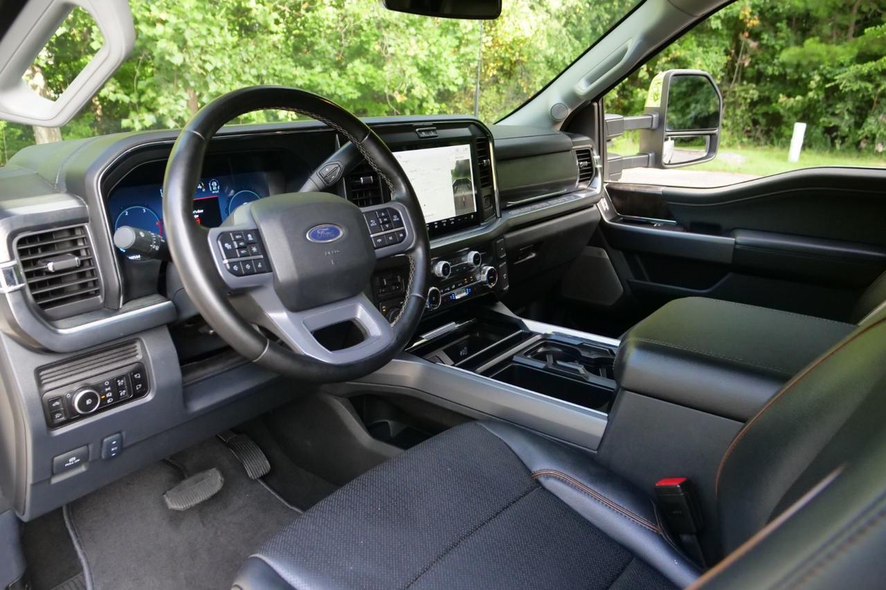 2025 Ford Super Duty F-350 LARIAT 4X4 / High Output Diesel / Pro Power Onboard! Lincolnton NC