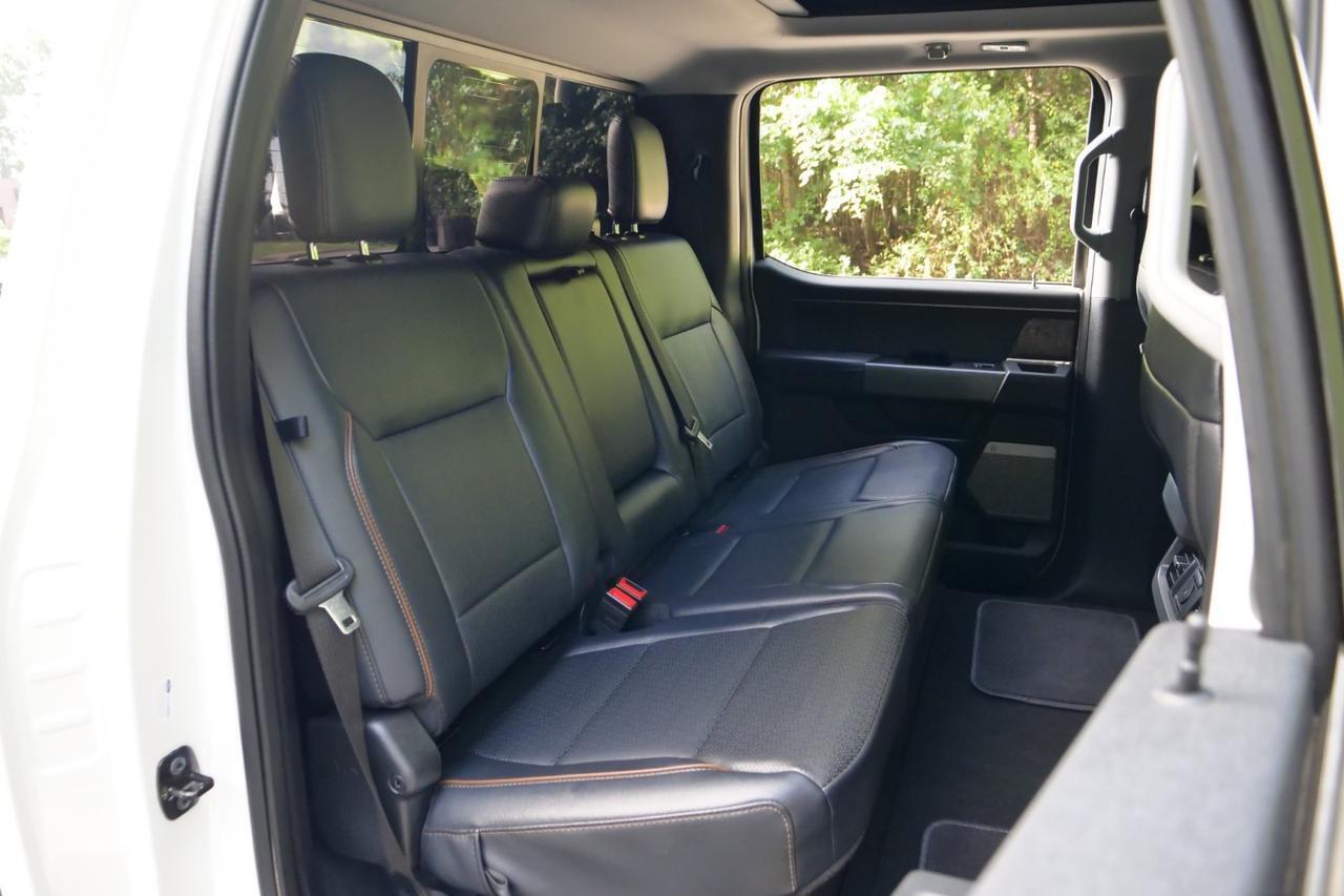 2025 Ford Super Duty F-350 LARIAT 4X4 / High Output Diesel / Pro Power Onboard! Lincolnton NC