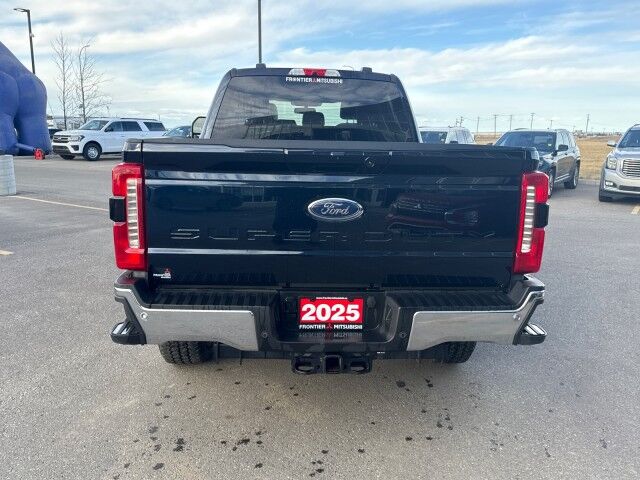 2025 Ford Super Duty F-350 LARIAT Grande Prairie AB