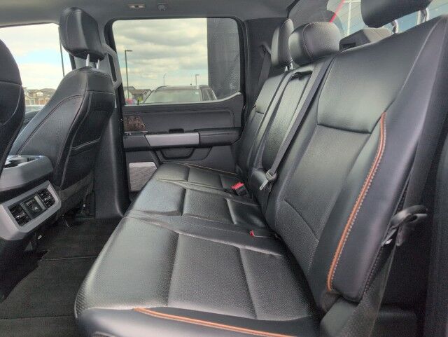 2025 Ford Super Duty F-350 LARIAT Whitecourt AB