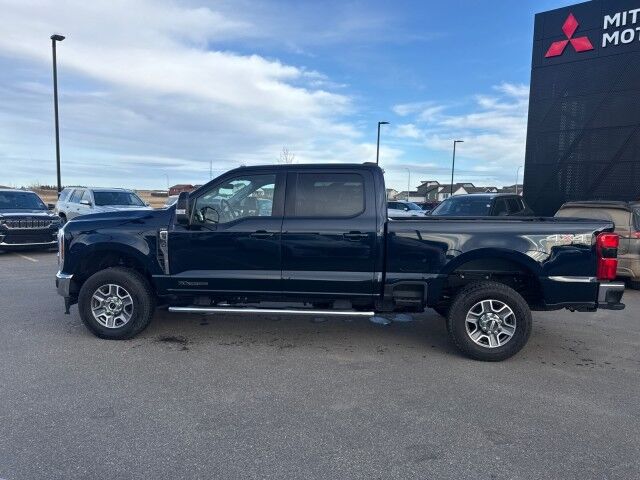 2025 Ford Super Duty F-350 LARIAT Whitecourt AB