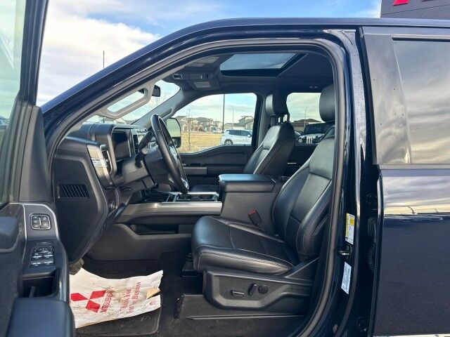 2025 Ford Super Duty F-350 LARIAT Whitecourt AB