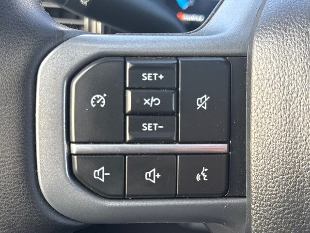 2025 Ford Super Duty F-350 LARIAT Whitecourt AB