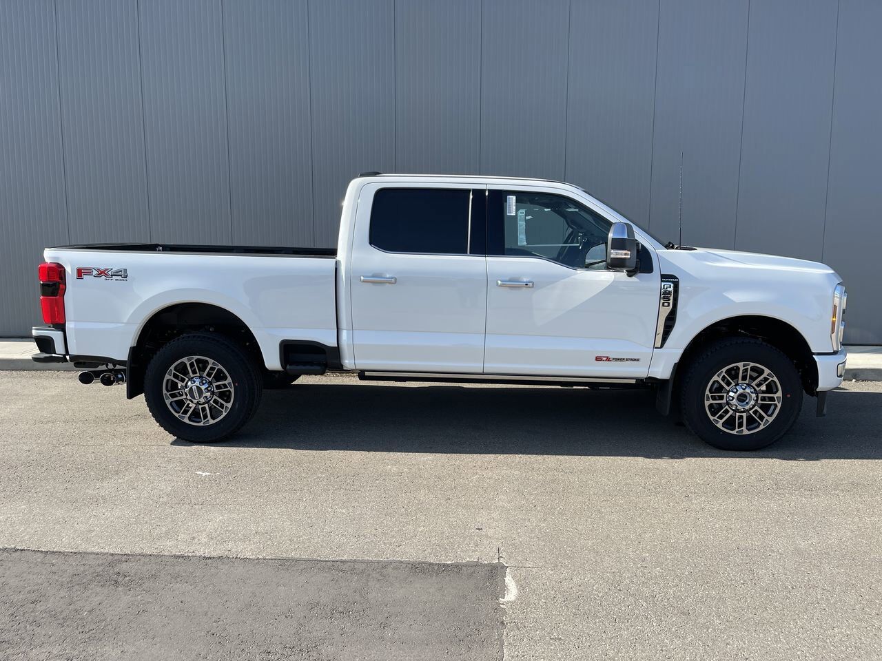 2025 Ford Super Duty F-350 SRW Sherwood Park AB