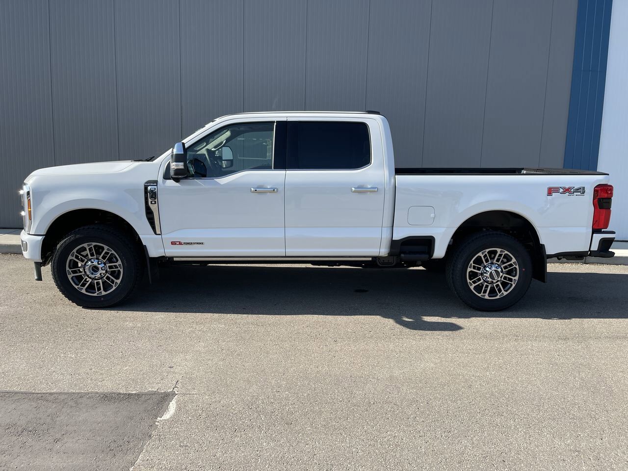 2025 Ford Super Duty F-350 SRW Sherwood Park AB