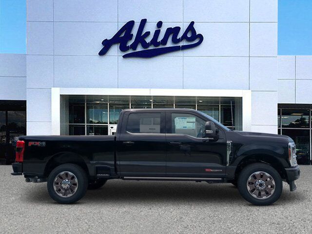 2025 Ford Super Duty F-350 SRW King Ranch Appleton WI