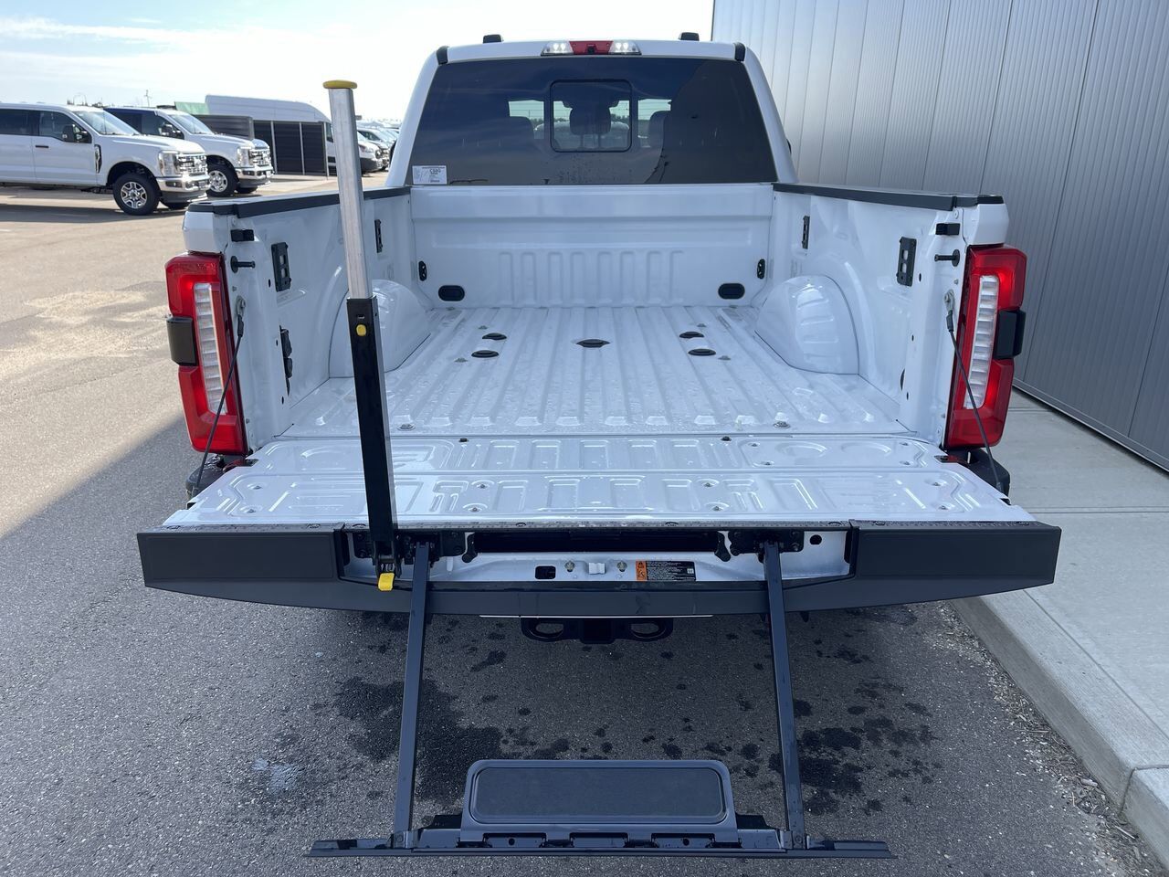 2025 Ford Super Duty F-350 SRW King Ranch Sherwood Park AB