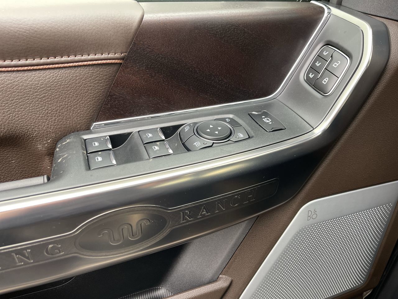 2025 Ford Super Duty F-350 SRW King Ranch Sherwood Park AB