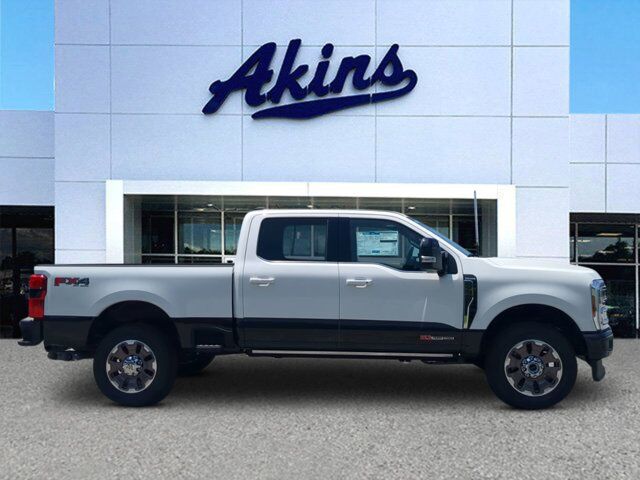 2025 Ford Super Duty F-350 SRW King Ranch