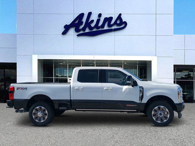 2025 Ford Super Duty F-350 SRW King Ranch Winder GA