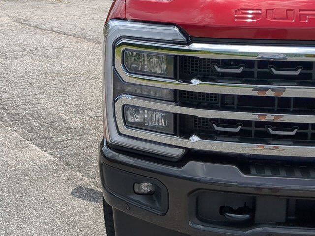 2025 Ford Super Duty F-350 SRW King Ranch Winder GA