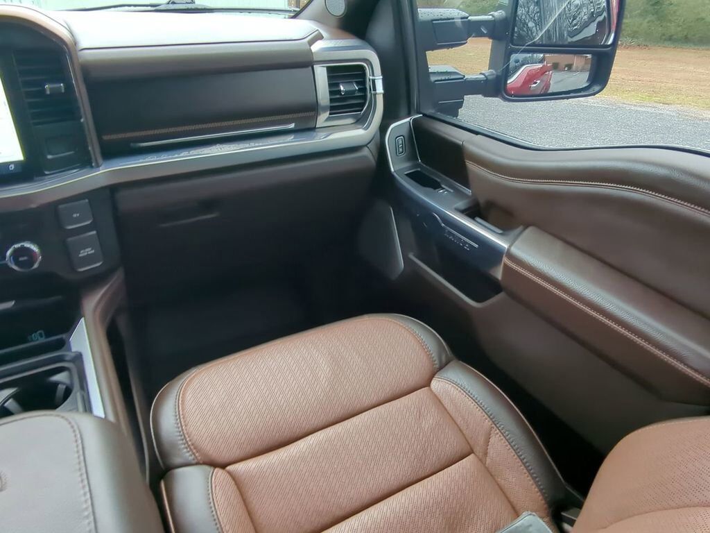 2025 Ford Super Duty F-350 SRW King Ranch Winder GA