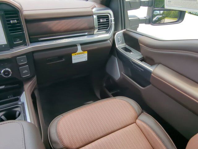 2025 Ford Super Duty F-350 SRW King Ranch Winder GA