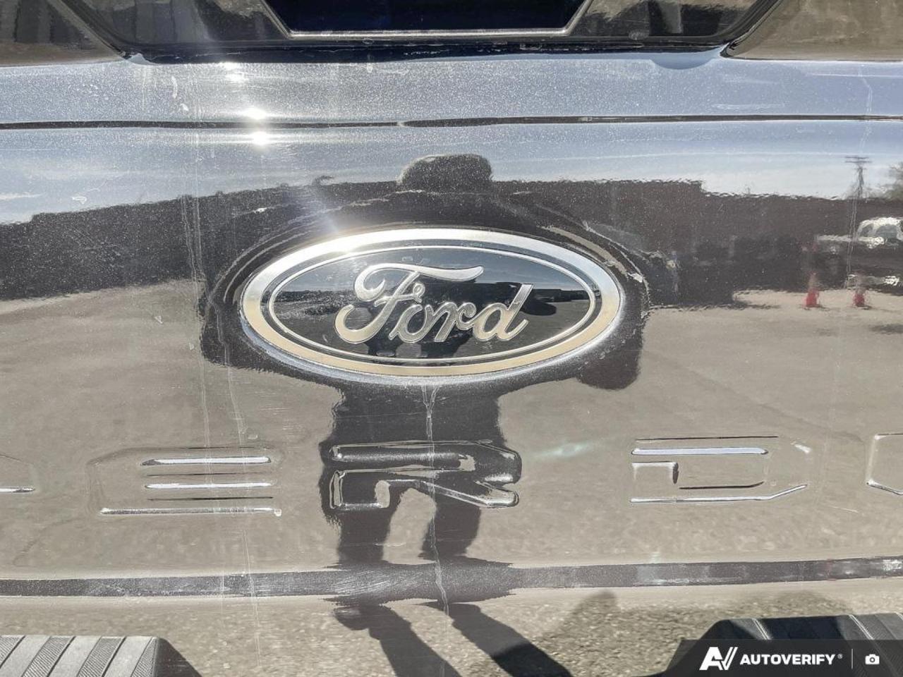 2025 Ford Super Duty F-350 SRW LARIAT Edmonton AB