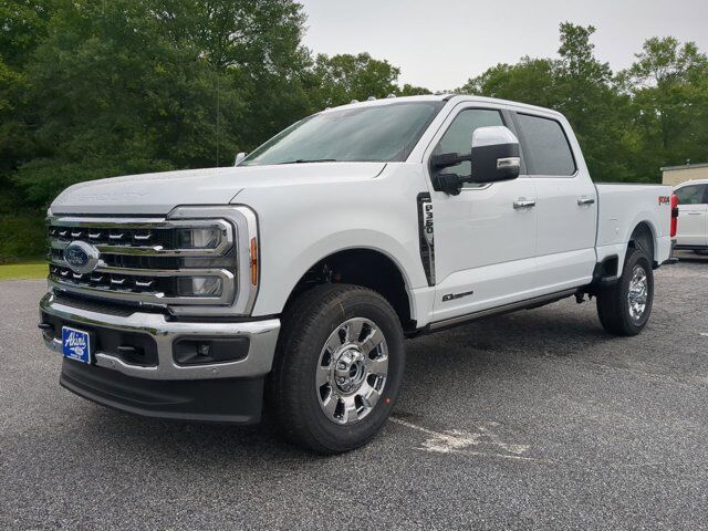 2025 Ford Super Duty F-350 SRW LARIAT Appleton WI