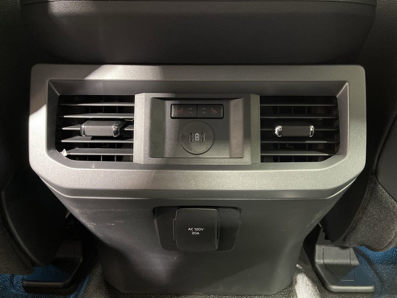 2025 Ford Super Duty F-350 SRW LARIAT Sherwood Park AB