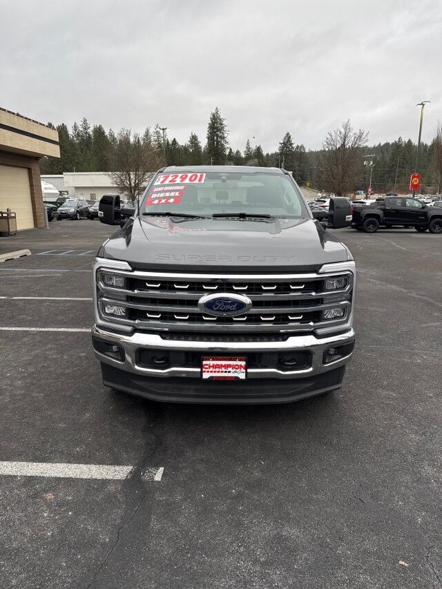 2025 Ford Super Duty F-350 SRW LARIAT