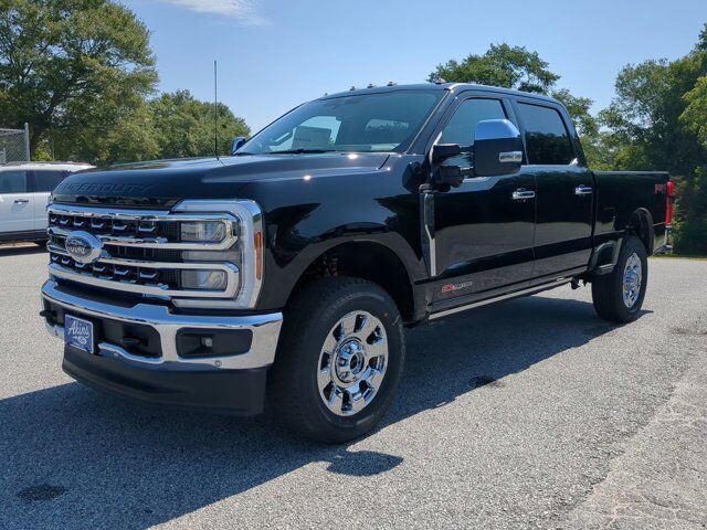2025 Ford Super Duty F-350 SRW LARIAT Winder GA