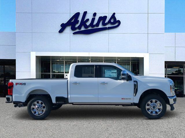 2025 Ford Super Duty F-350 SRW LARIAT