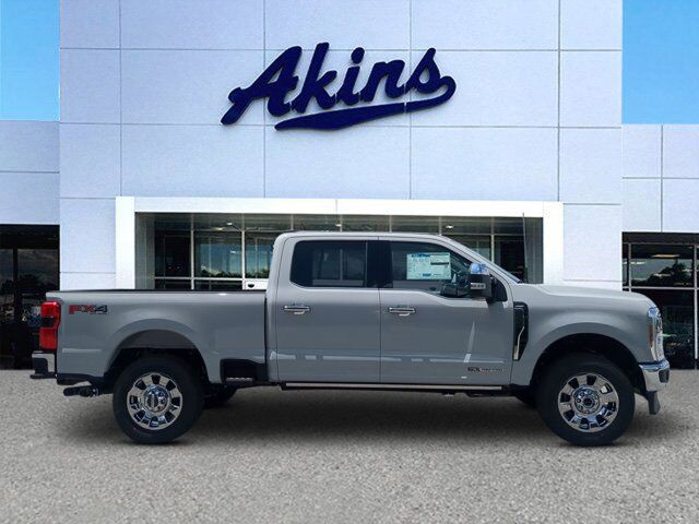 2025 Ford Super Duty F-350 SRW LARIAT Winder GA