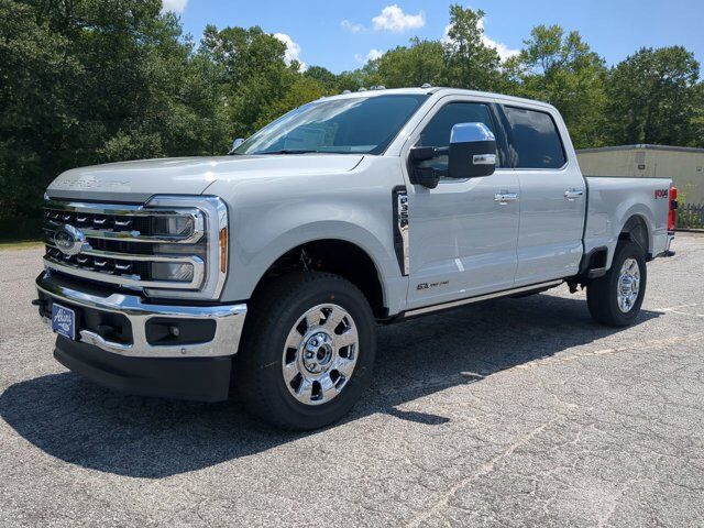 2025 Ford Super Duty F-350 SRW LARIAT Winder GA