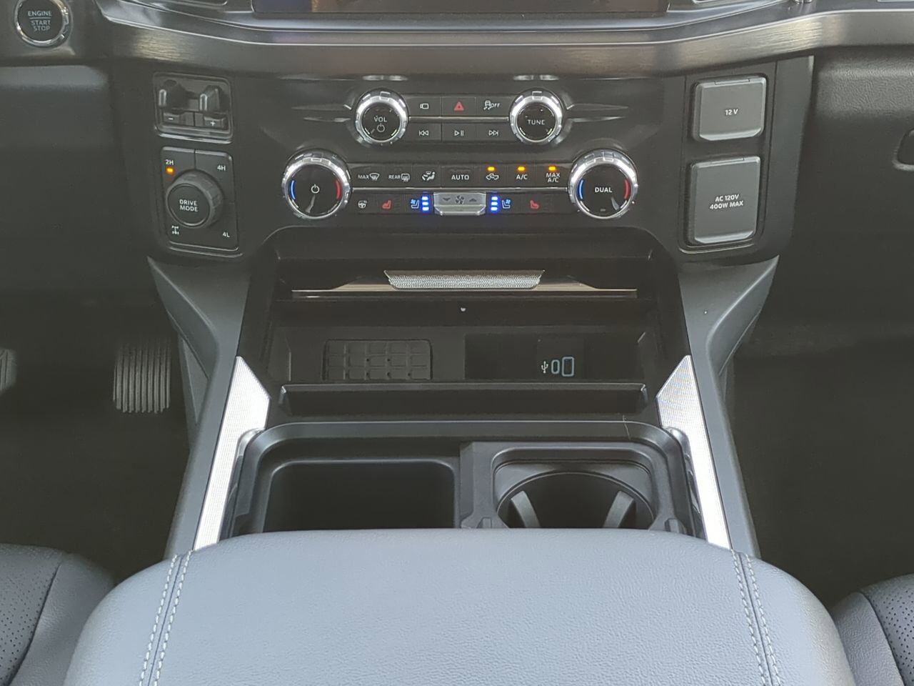 2025 Ford Super Duty F-350 SRW LARIAT Winder GA