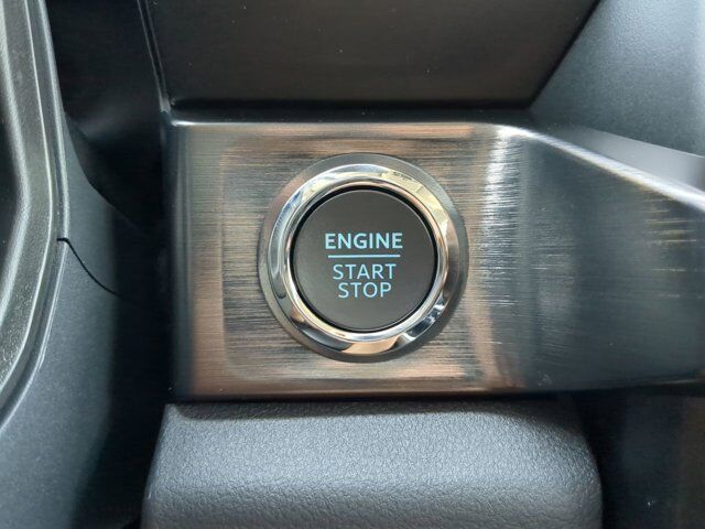 2025 Ford Super Duty F-350 SRW LARIAT Winder GA