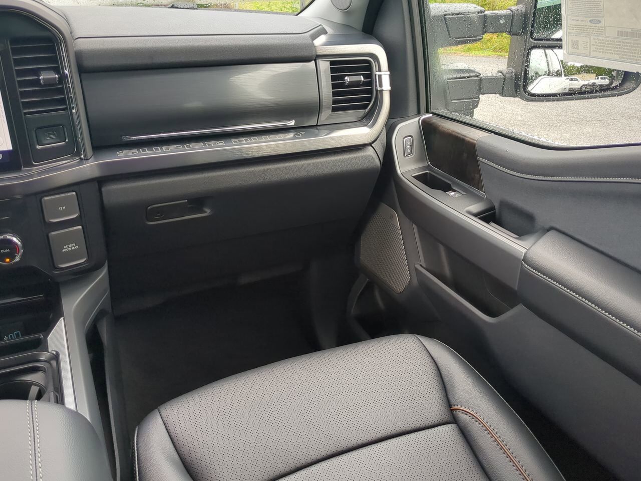 2025 Ford Super Duty F-350 SRW LARIAT Winder GA