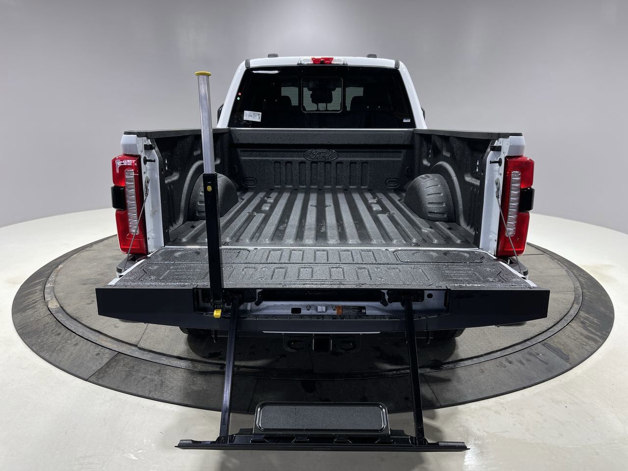 2025 Ford Super Duty F-350 SRW Lariat Sherwood Park AB