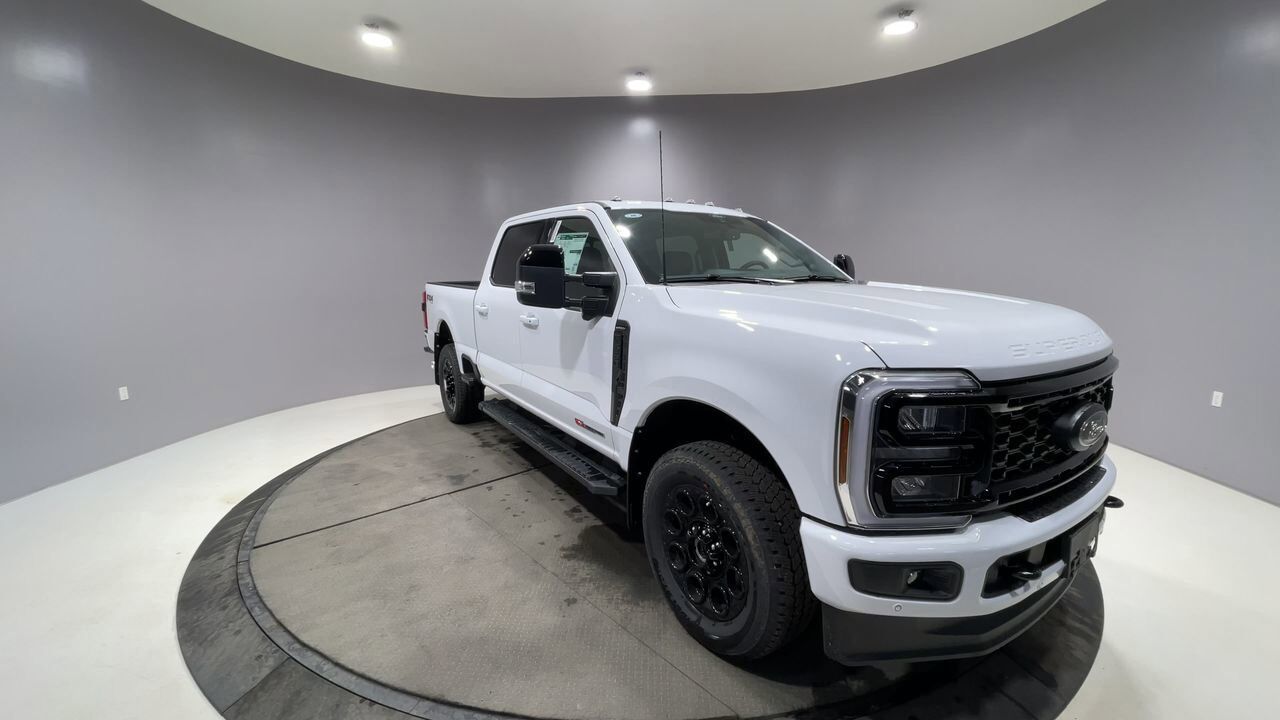 2025 Ford Super Duty F-350 SRW Lariat Sherwood Park AB
