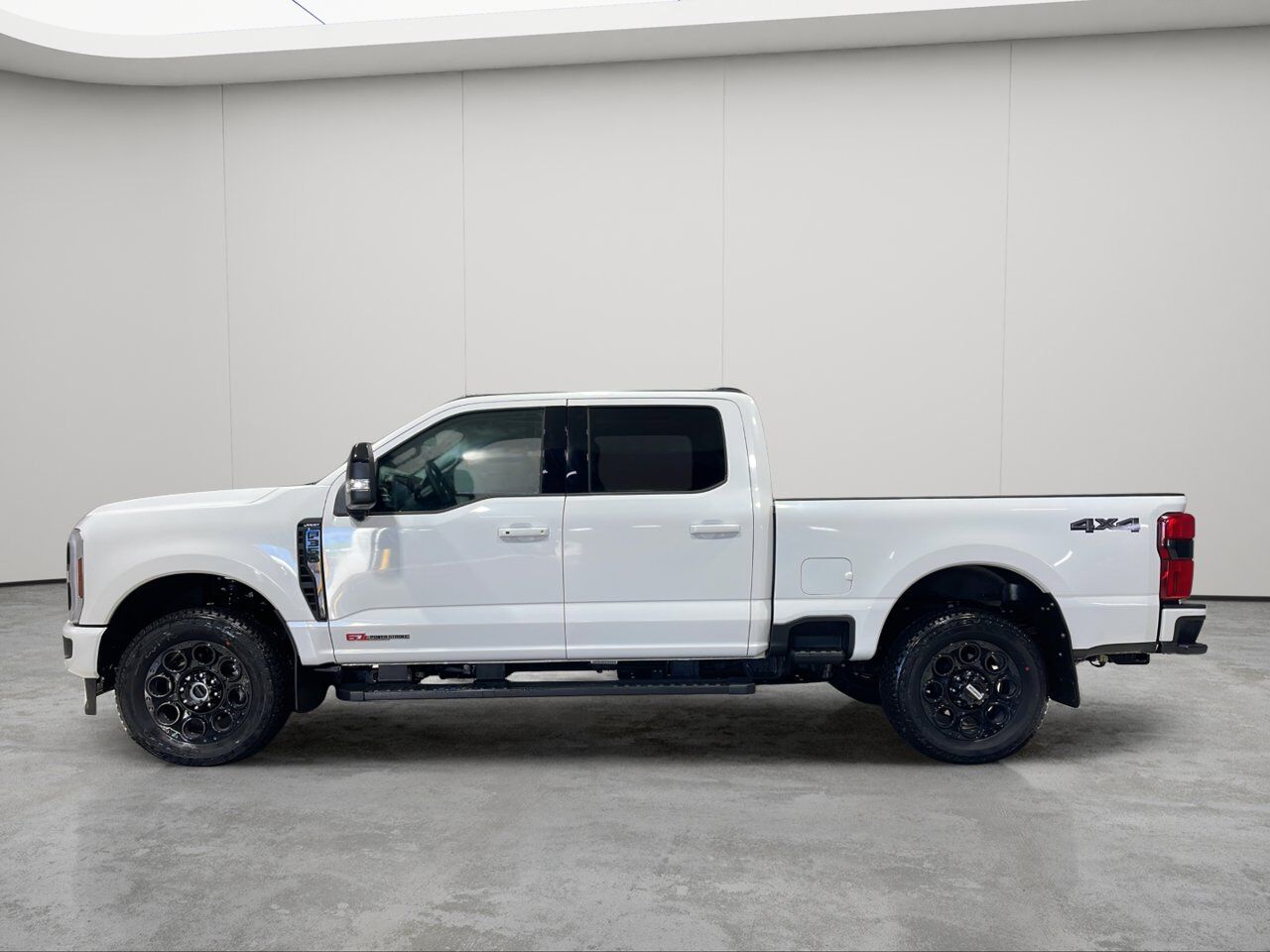 2025 Ford Super Duty F-350 SRW Lariat Sherwood Park AB